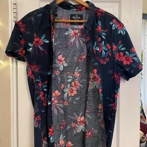 Hollister Men's Floral Button Down Shirt - Navy and Red